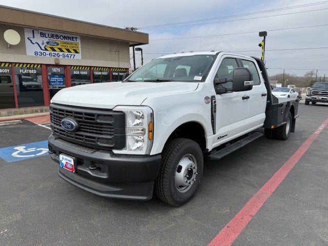 2026 Ford Super Duty F-350 DRW Flatbed XL