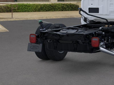 2026 Ford Super Duty F-350 DRW Flatbed XL