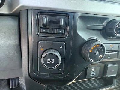 2026 Ford Super Duty F-350 DRW Flatbed XL