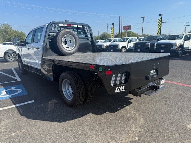 2026 Ford Super Duty F-350 DRW Flatbed XL