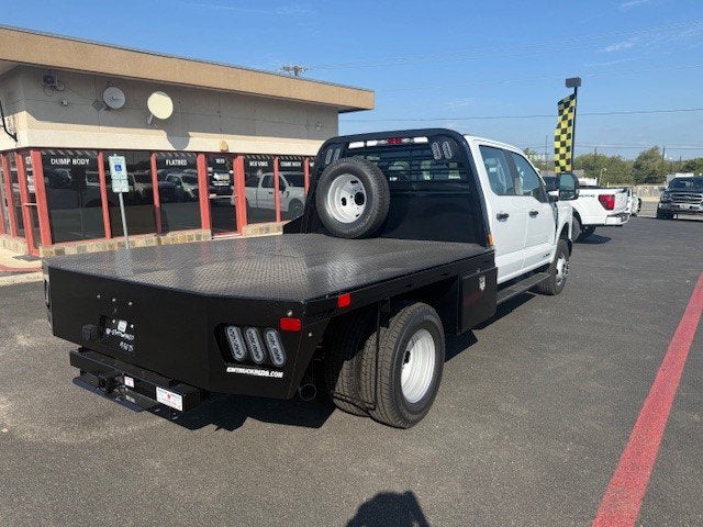2026 Ford Super Duty F-350 DRW Flatbed XL