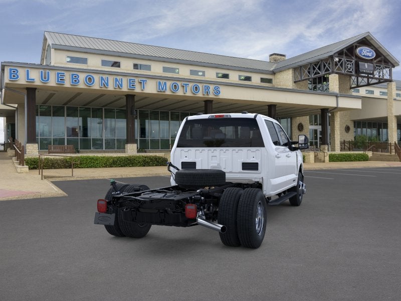 2026 Ford Super Duty F-350 DRW LARIAT