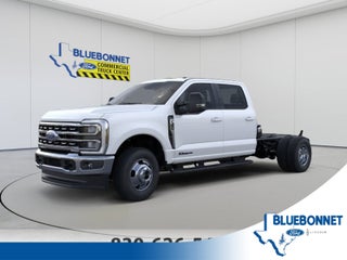 2026 Ford Super Duty F-350 DRW LARIAT