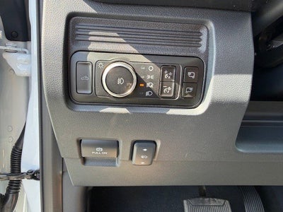 2026 Ford Super Duty F-350 DRW Chassis LARIAT