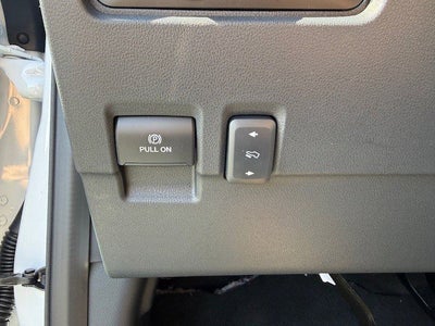 2026 Ford Super Duty F-350 DRW Chassis LARIAT