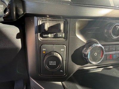 2026 Ford Super Duty F-350 DRW Chassis LARIAT