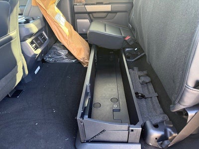 2026 Ford Super Duty F-350 DRW Chassis LARIAT