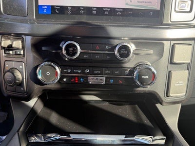 2026 Ford Super Duty F-350 DRW Chassis LARIAT