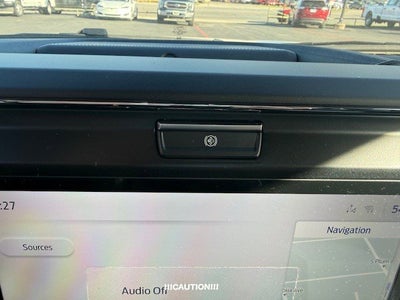 2026 Ford Super Duty F-350 DRW Chassis LARIAT