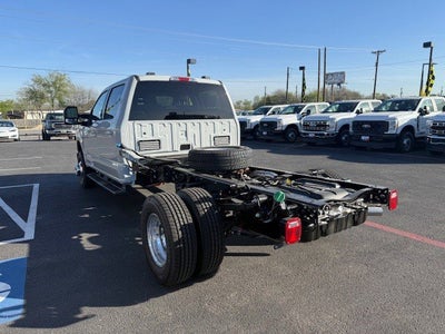 2026 Ford Super Duty F-350 DRW Chassis LARIAT