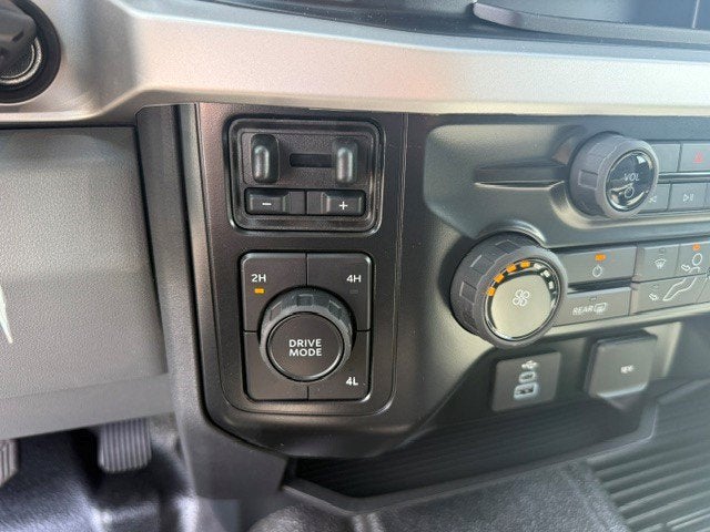 2026 Ford Super Duty F-350 DRW XL