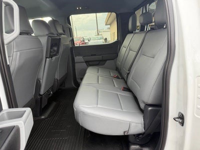 2026 Ford Super Duty F-350 DRW Flatbed XL