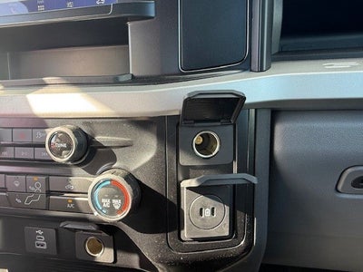 2026 Ford Super Duty F-350 DRW Flatbed XL