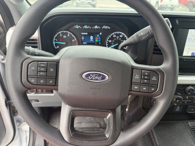 2026 Ford Super Duty F-350 DRW Flatbed XL