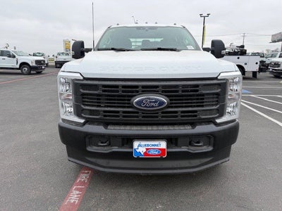 2026 Ford Super Duty F-350 DRW Flatbed XL