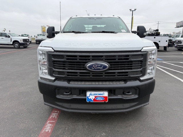 2026 Ford Super Duty F-350 DRW Flatbed XL