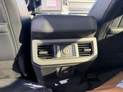 2026 Ford Super Duty F-350 DRW Chassis LARIAT