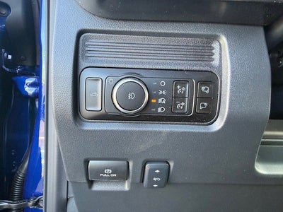 2026 Ford Super Duty F-350 DRW Chassis LARIAT