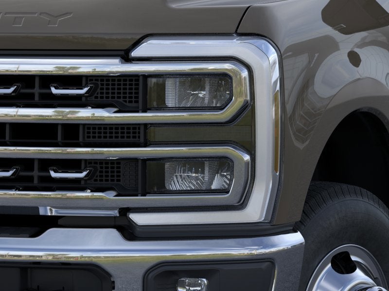 2026 Ford Super Duty F-350 DRW Chassis LARIAT