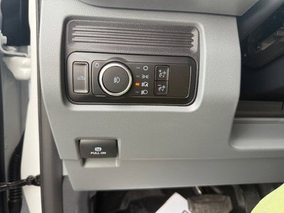 2025 Ford Super Duty F-350 DRW Flatbed XL