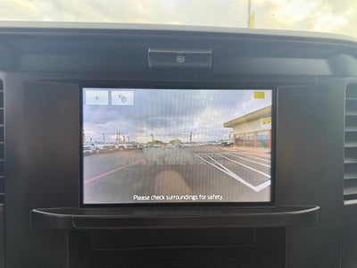 2025 Ford Super Duty F-350 DRW Flatbed XL