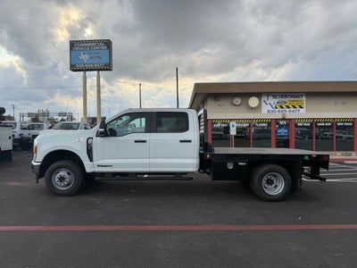 2025 Ford Super Duty F-350 DRW Flatbed XL
