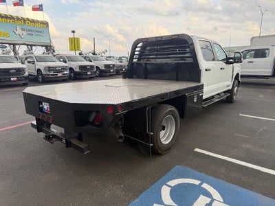 2025 Ford Super Duty F-350 DRW Flatbed XL