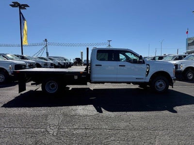 2026 Ford Super Duty F-350 DRW Flatbed XL