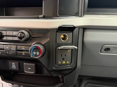 2026 Ford Super Duty F-350 DRW Flatbed XL