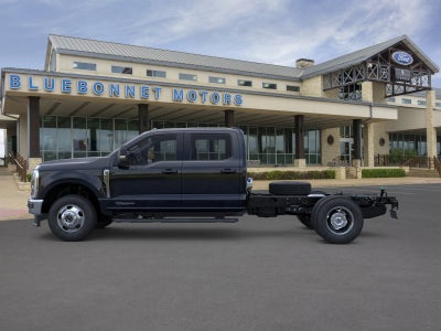 2026 Ford Super Duty F-350 DRW LARIAT