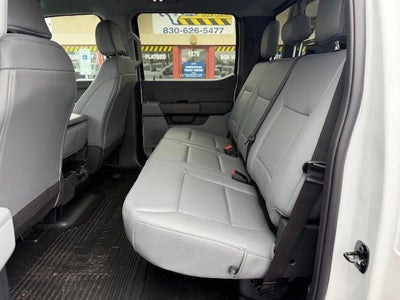 2026 Ford Super Duty F-350 DRW Flatbed XL