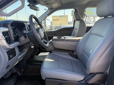 2026 Ford Super Duty F-350 DRW Chassis XL