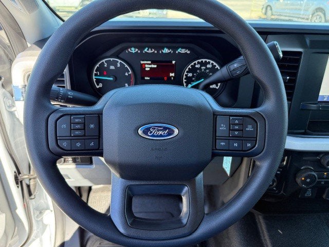 2026 Ford Super Duty F-350 DRW Chassis XL