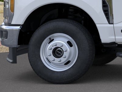 2026 Ford Super Duty F-350 DRW XL