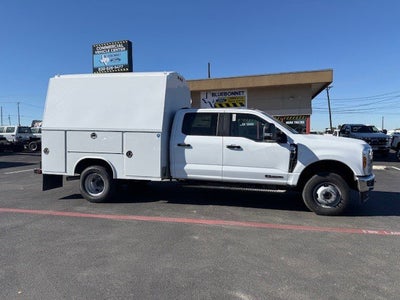 2026 Ford Super Duty F-350 DRW ROYAL KUV XL