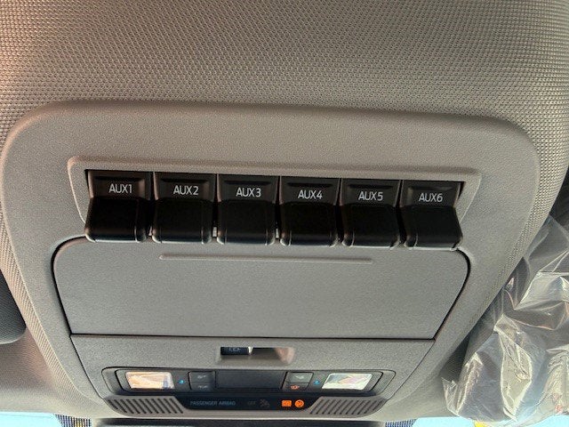 2026 Ford Super Duty F-350 DRW ROYAL KUV XL