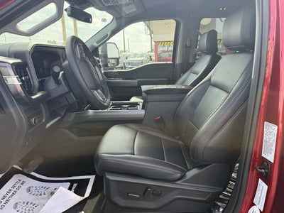 2026 Ford Super Duty F-350 DRW Flatbed LARIAT