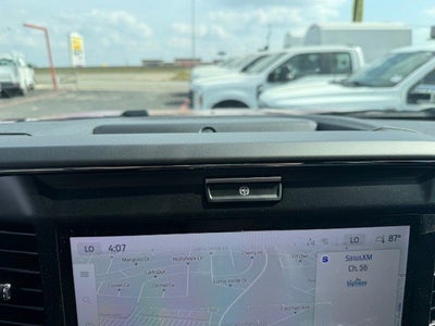 2026 Ford Super Duty F-350 DRW Flatbed LARIAT