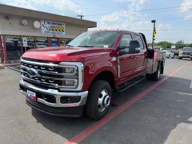 2026 Ford Super Duty F-350 DRW Flatbed LARIAT