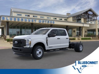 2026 Ford Super Duty F-350 DRW Chassis XL