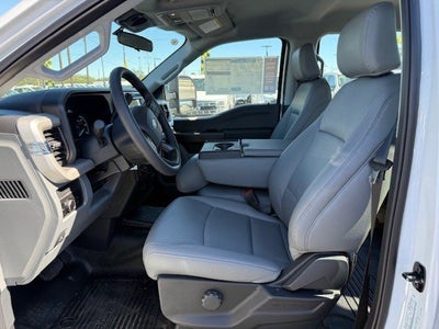 2026 Ford Super Duty F-350 DRW Chassis XL