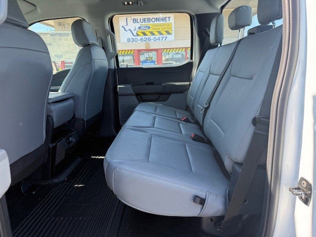 2026 Ford Super Duty F-350 DRW Service Body XL