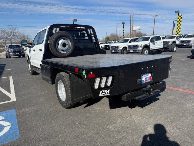 2026 Ford Super Duty F-350 DRW Flatbed XL
