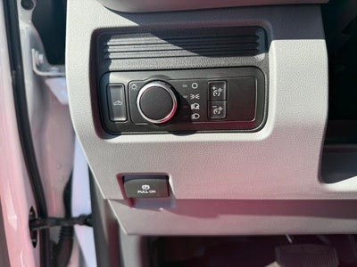 2026 Ford Super Duty F-350 DRW Flatbed XL