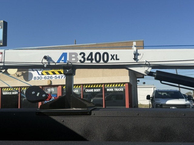 2027 Ford Super Duty F-350 DRW Crane XL