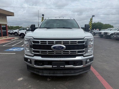 2026 Ford Super Duty F-350 DRW Service Body XL