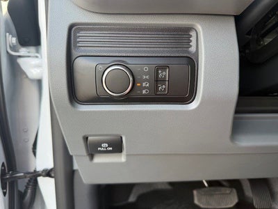 2026 Ford Super Duty F-350 DRW Crane XL