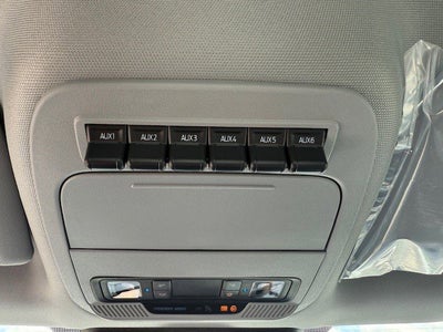 2026 Ford Super Duty F-350 DRW Crane XL