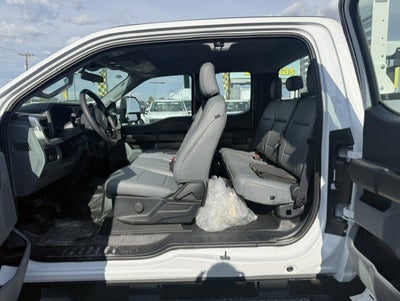 2026 Ford Super Duty F-350 DRW Crane XL