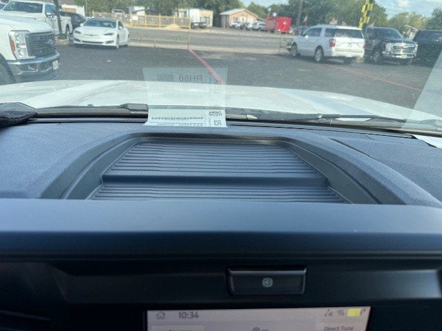 2025 Ford Super Duty F-350 DRW Flatbed XL